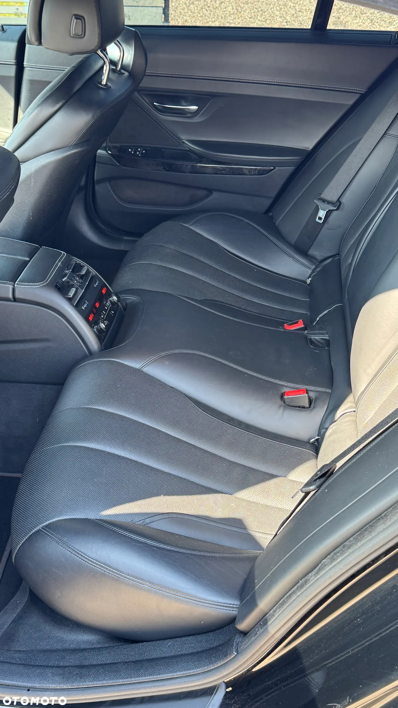 BMW Seria 6 650i xDrive Gran Coupe - 27