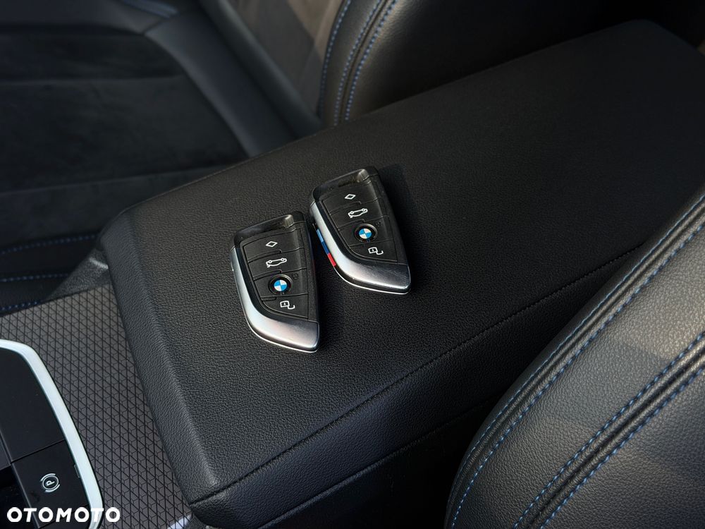 BMW Seria 3 318i M Sport sport - 21