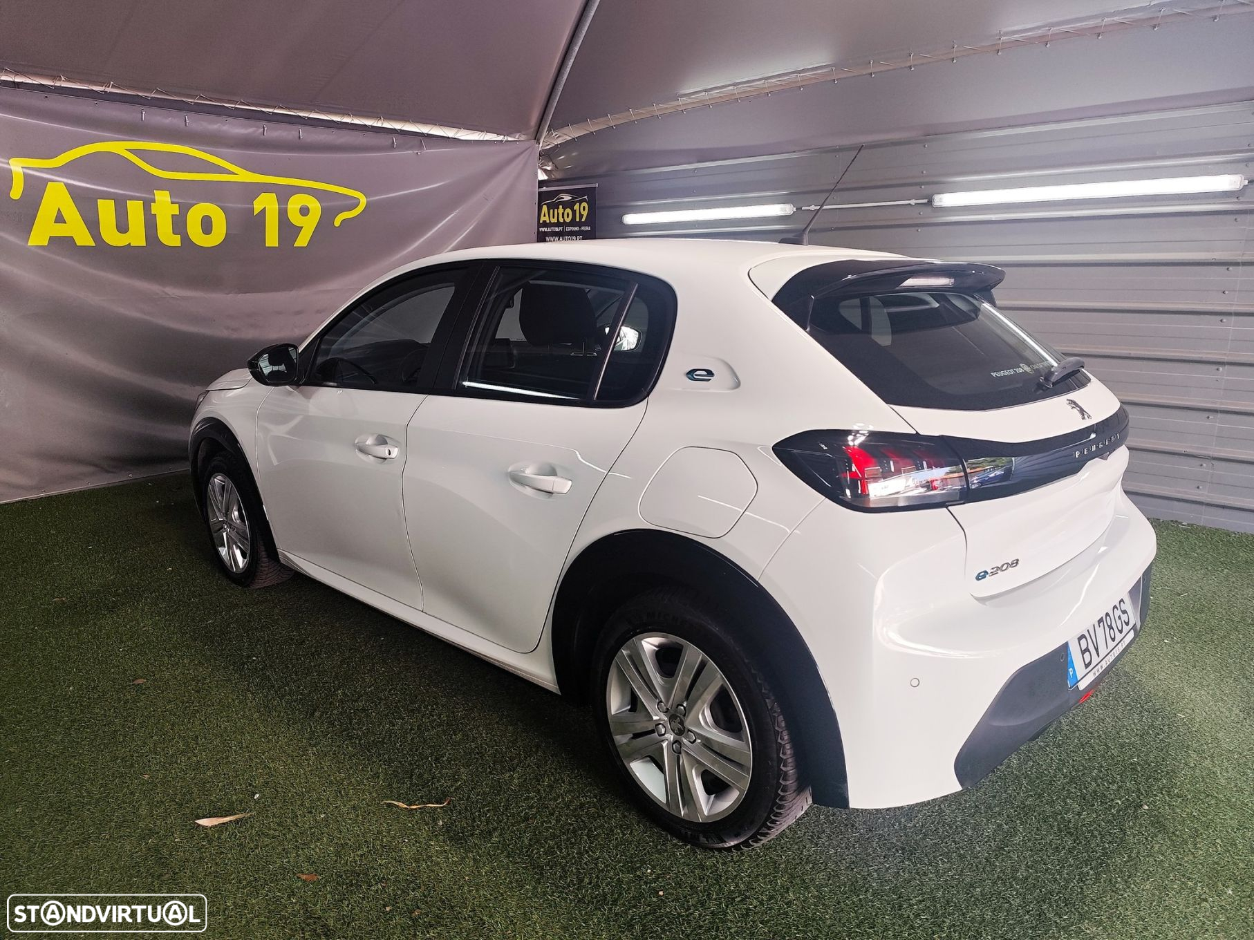Peugeot e-208 50 kWh Active Pack - 6