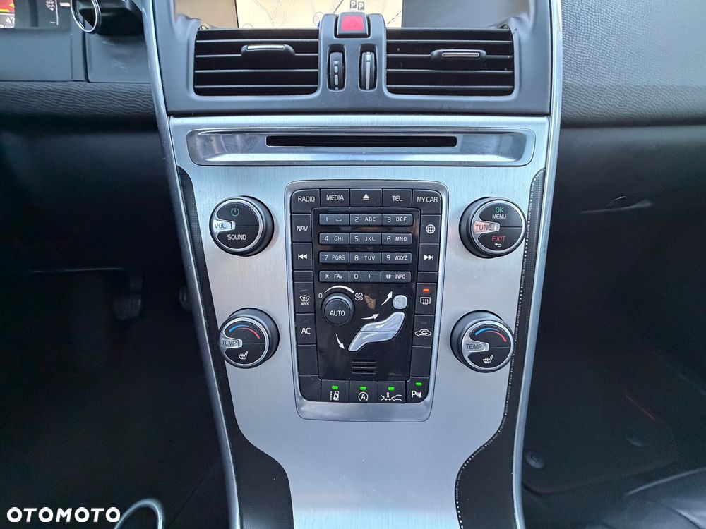 Volvo XC 60 D3 Ocean Race - 8