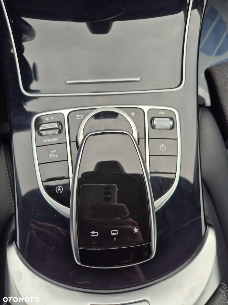 Mercedes-Benz Klasa C 200 7G-TRONIC Avantgarde - 39