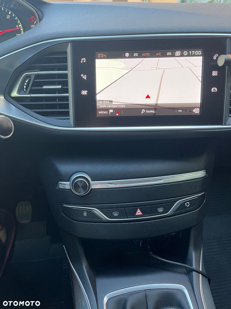Peugeot 308 1.5 BlueHDi Allure Pack S&S - 15