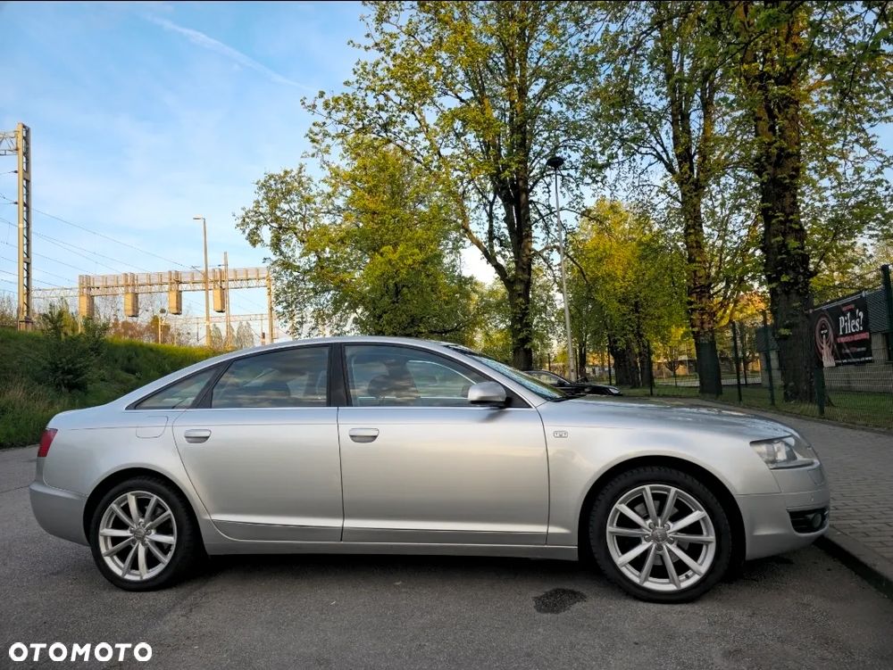 Audi A6 Limousine 2.4 - 4
