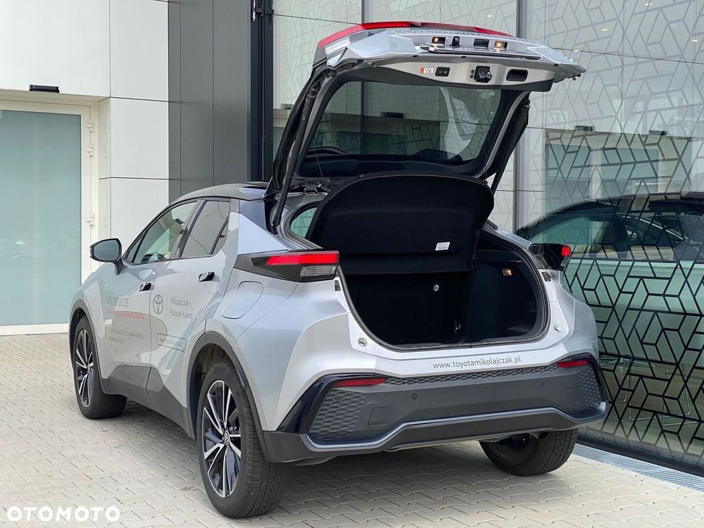 Toyota C-HR - 34