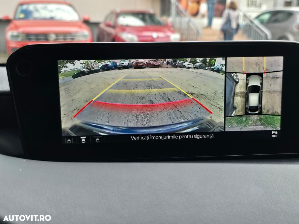 Mazda 3 SKYACTIV-G 2.0 M-Hybrid SELECTION - 18