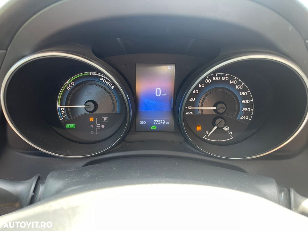 Toyota Auris - 7