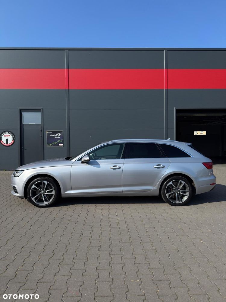 Audi A4 Avant 2.0 TDI S tronic quattro - 5