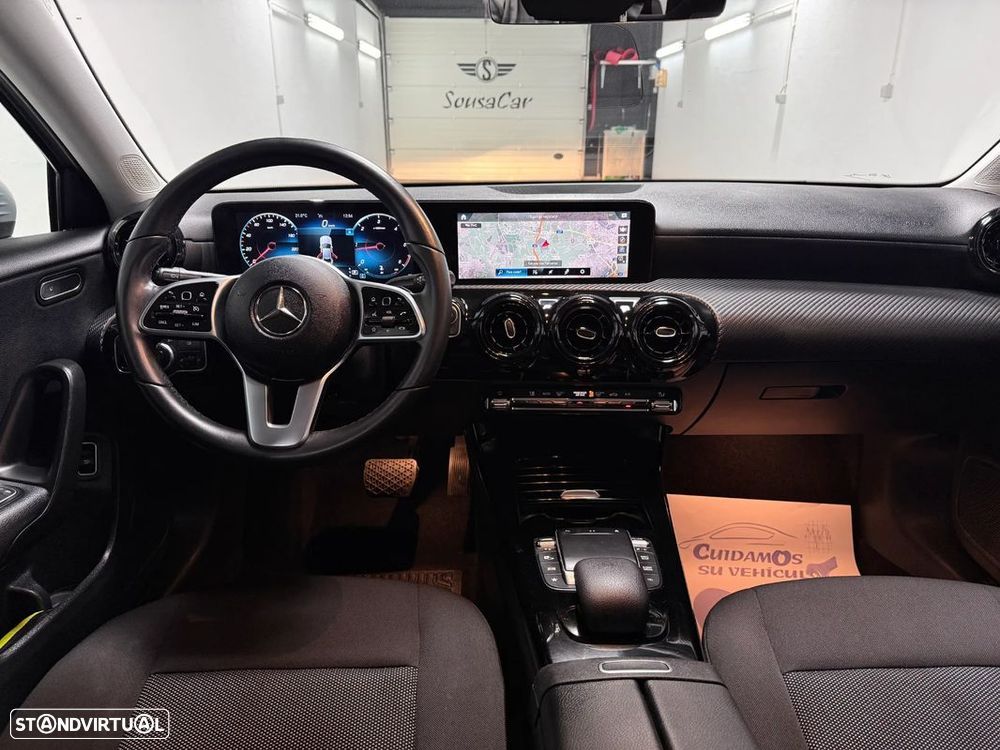 Mercedes-Benz A 180 Limousine d Business Solutions Frota Aut. - 12