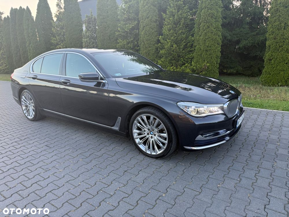 BMW Seria 7 730d xDrive - 13