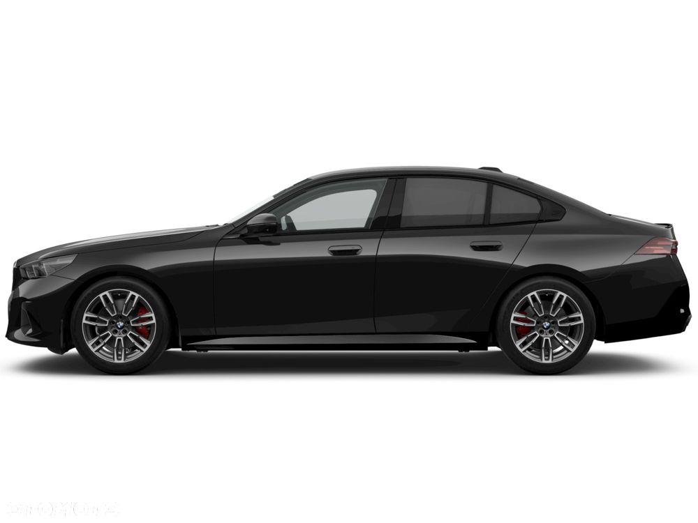 BMW Seria 5 520d xDrive mHEV M Sport Edition - 3