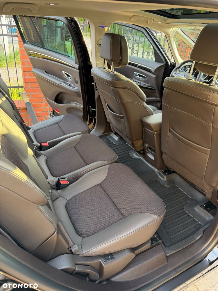 Renault Espace 1.6 dCi Energy Initiale Paris EDC 7os - 37