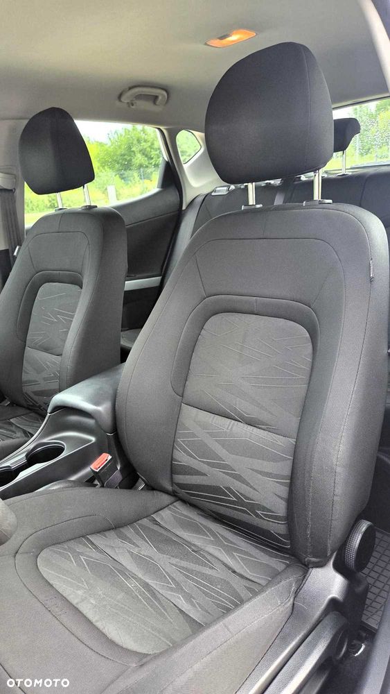 Kia Ceed - 6