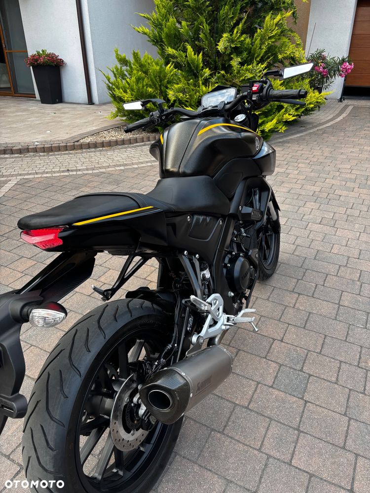 Yamaha MT - 5