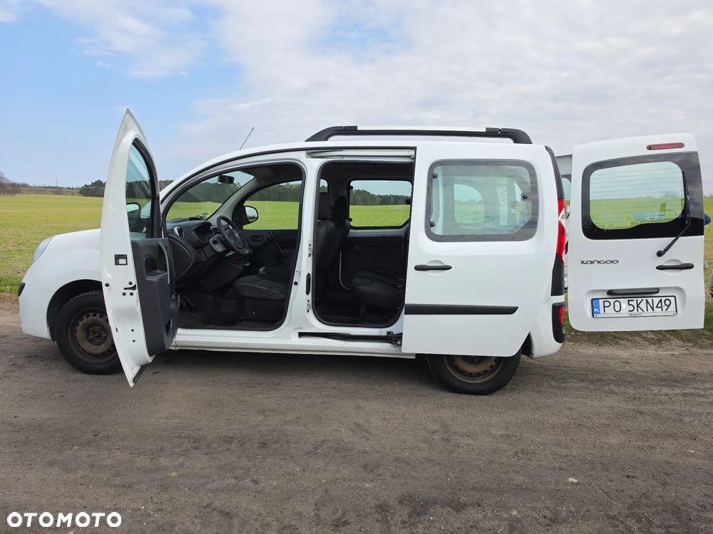 Renault Kangoo 1.6 16V Oasis - 9