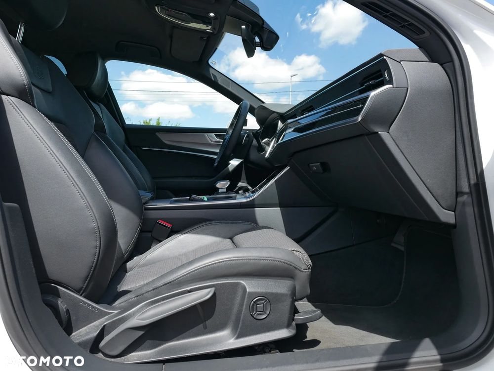 Audi A6 Avant 50 TFSI e quattro S tronic S line - 17