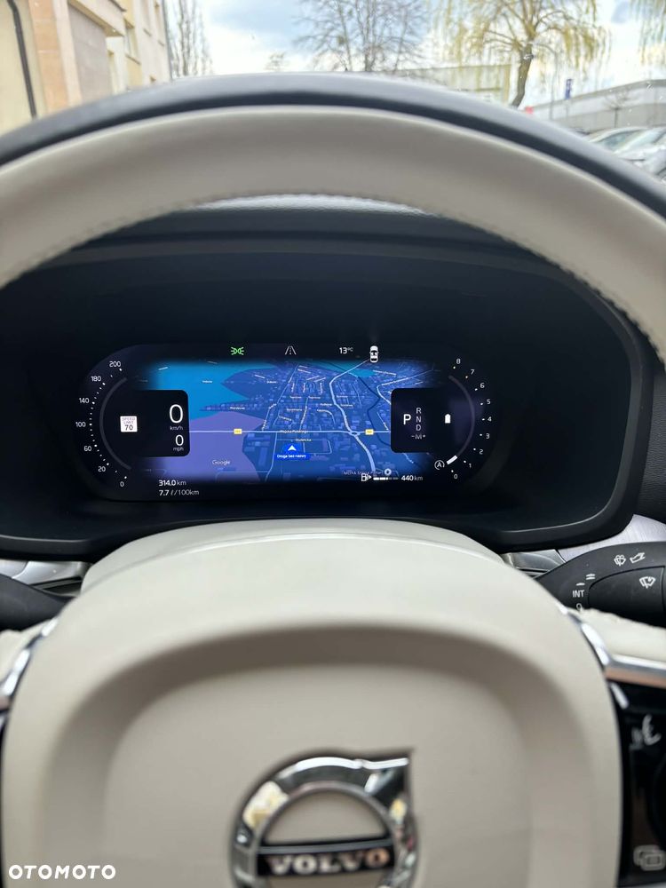 Volvo S60 B5 B Ultimate Dark - 1