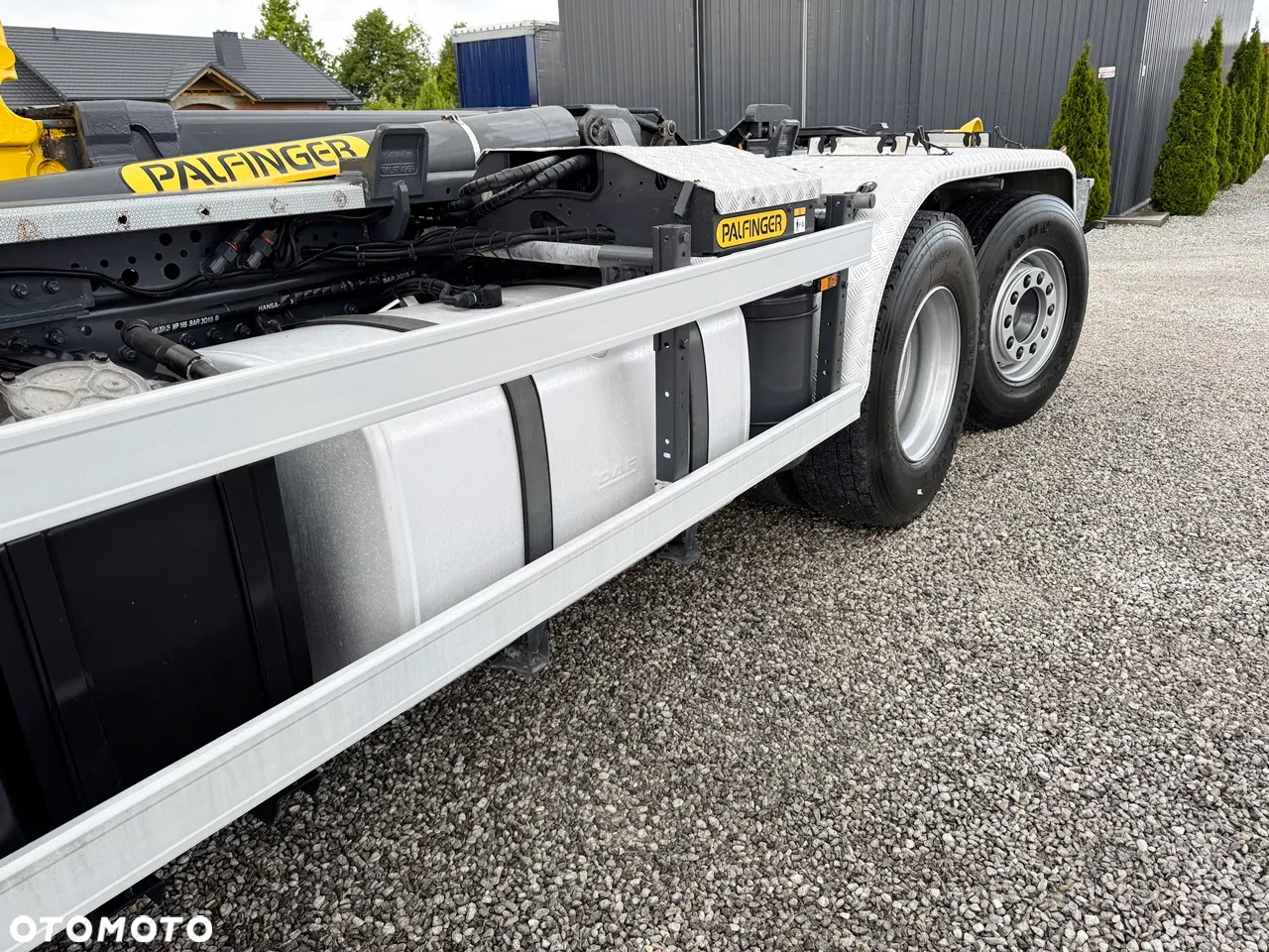 DAF CF 400 / 6X2 / HAKOWIEC / ZABUDOWA PALFINGER - 20 000 KG / Z NIEMIEC - 21