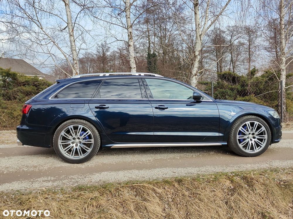 Audi A6 Allroad - 12