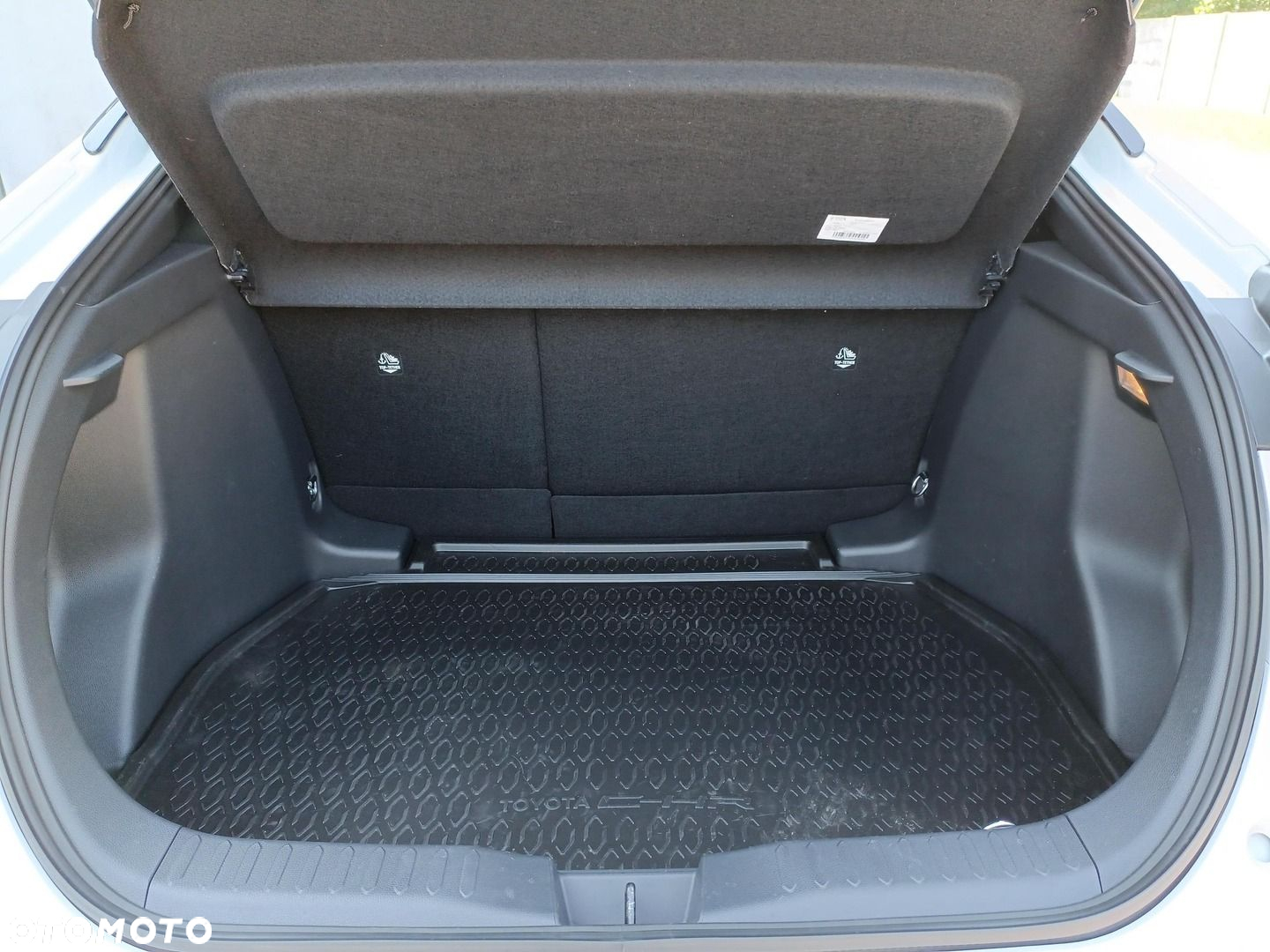 Toyota C-HR 1.8 Hybrid Style - 24