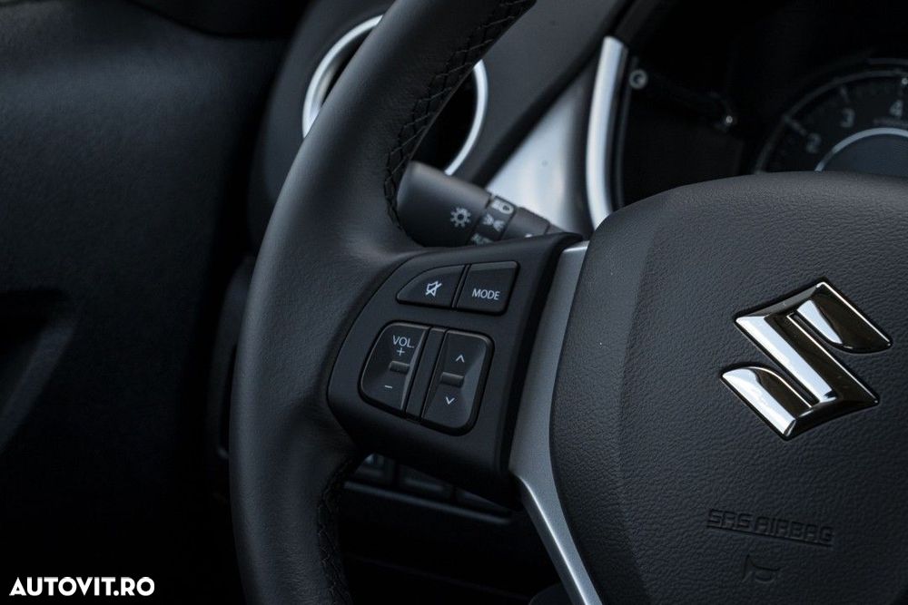Suzuki S-Cross - 17