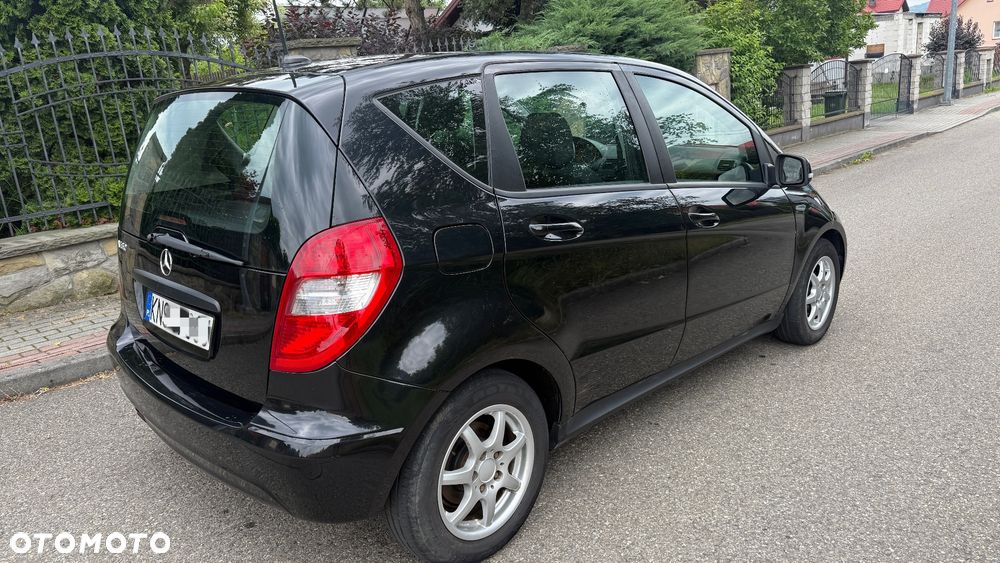 Mercedes-Benz Klasa A 160 BlueEFFICIENCY Elegance - 15