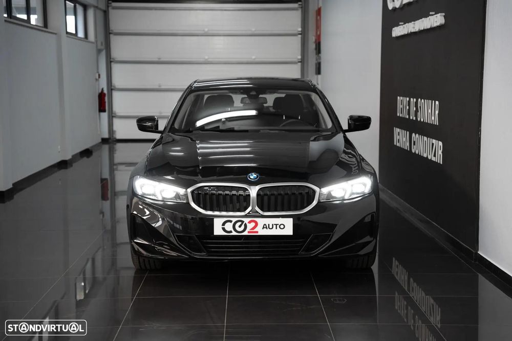 BMW 320 e Auto - 3
