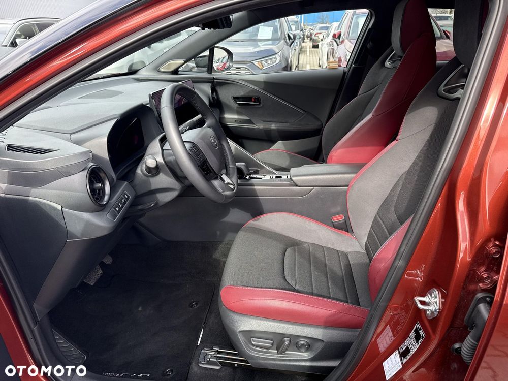 Toyota C-HR - 13