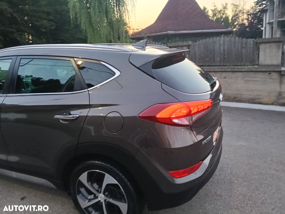 Hyundai Tucson blue 1.7 CRDi 2WD DCT Style - 31