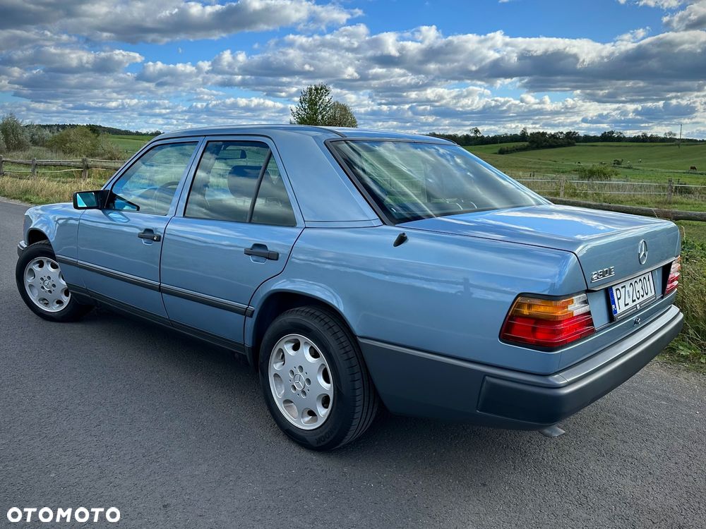 Mercedes-Benz W124 (1984-1993) - 3