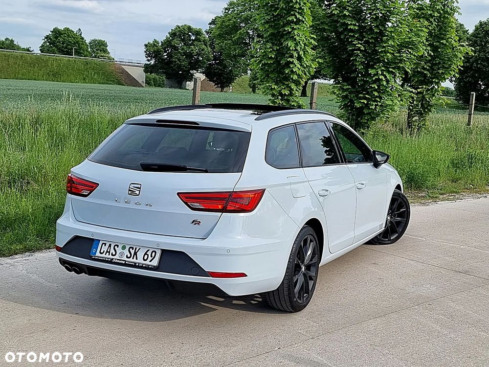 Seat Leon 2.0 TDI DPF DSG FR Black Matt Edition - 12