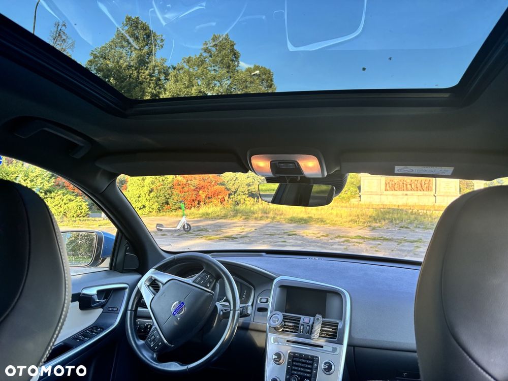 Volvo XC 60 D4 AWD Summum - 7