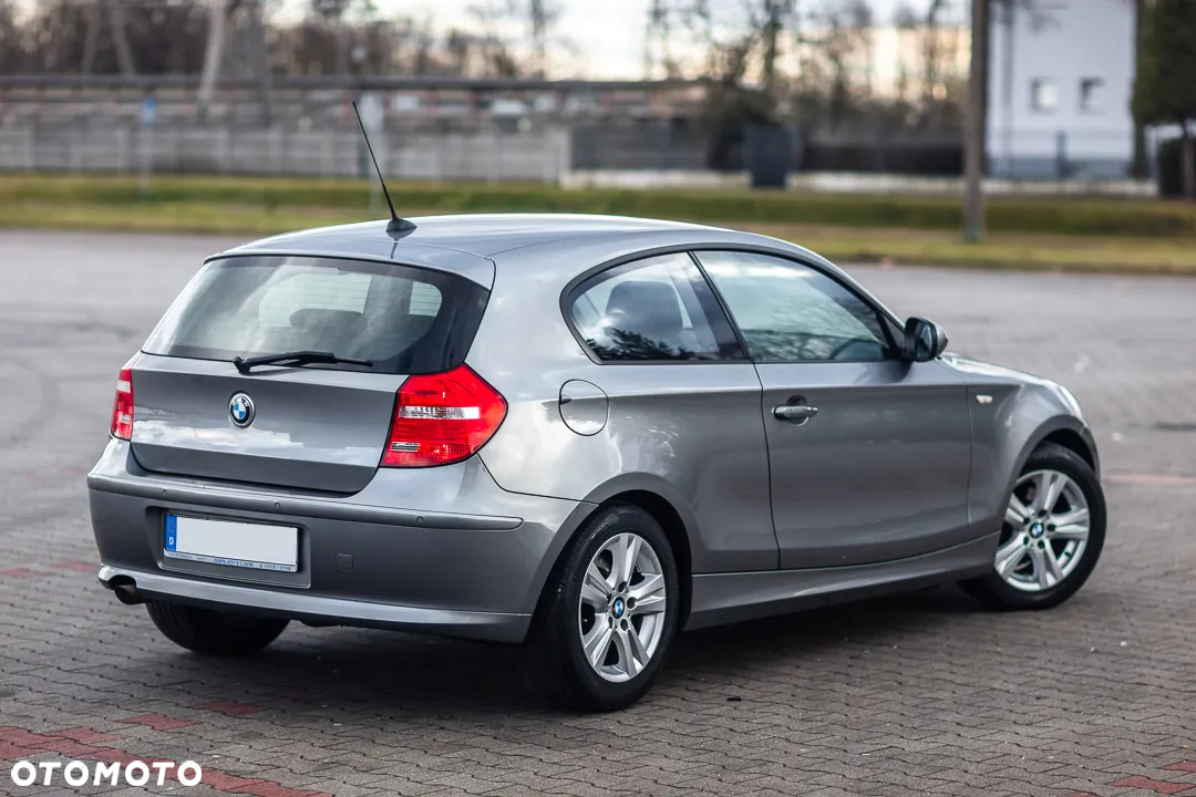 BMW Seria 1 118d DPF Edition Lifestyle - 11