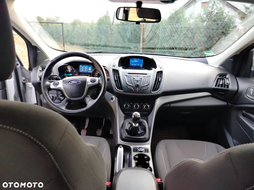 Ford Kuga 2.0 TDCi 4x4 Trend - 16