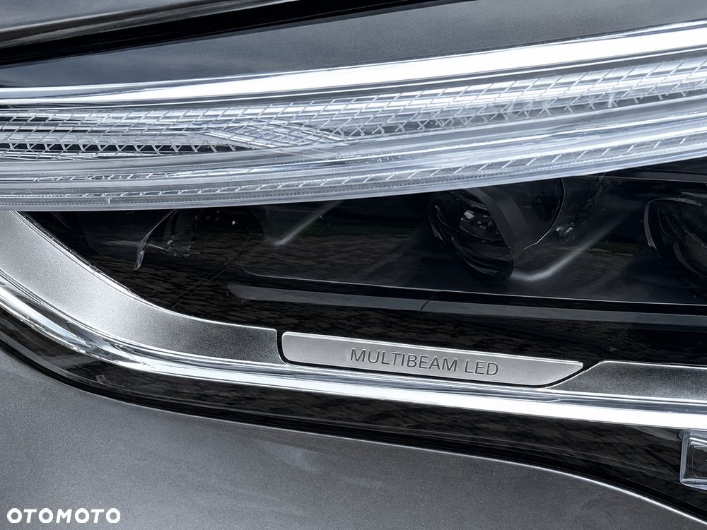Mercedes-Benz GLA 200 Progressive - 25