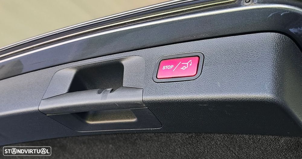 Mercedes-Benz E 220 d AMG Line - 48