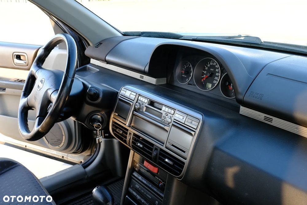 Nissan X-Trail - 11