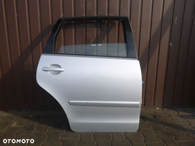 DRZWI PRAWY TYŁ PRAWE TYLNE VOLKSWAGEN POLO 9N KOMPLETNE 01- - 2
