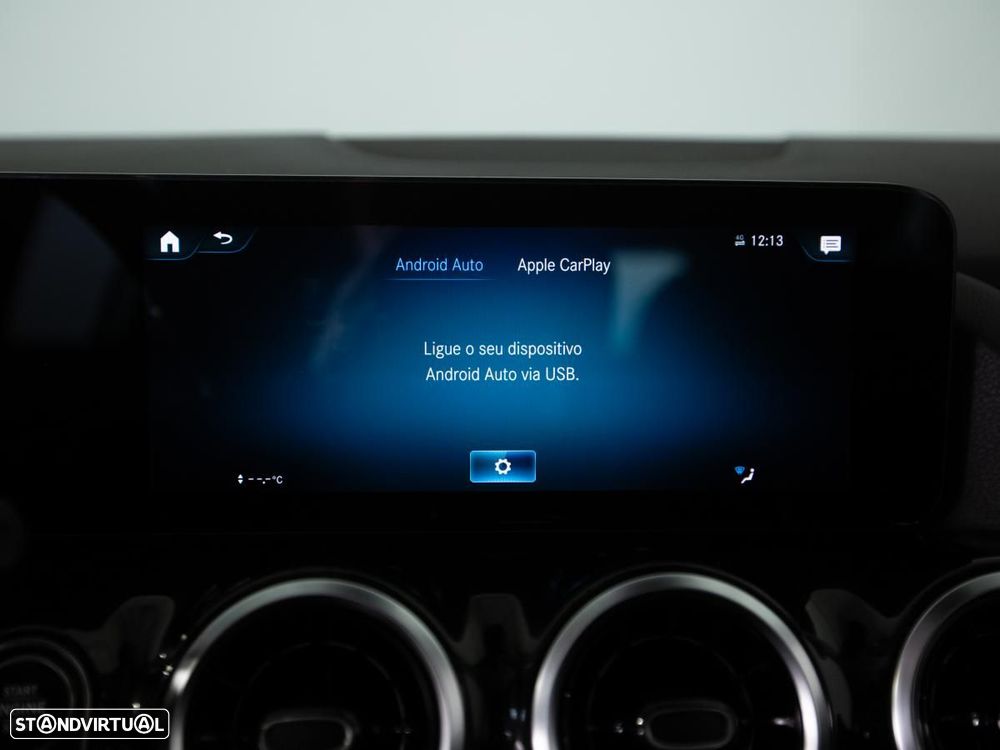 Mercedes-Benz GLA 250 8G-DCT Progressive - 29