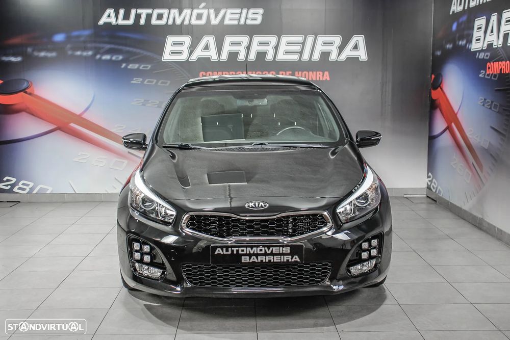 Kia Ceed 1.6 CRDi GT Line - 23