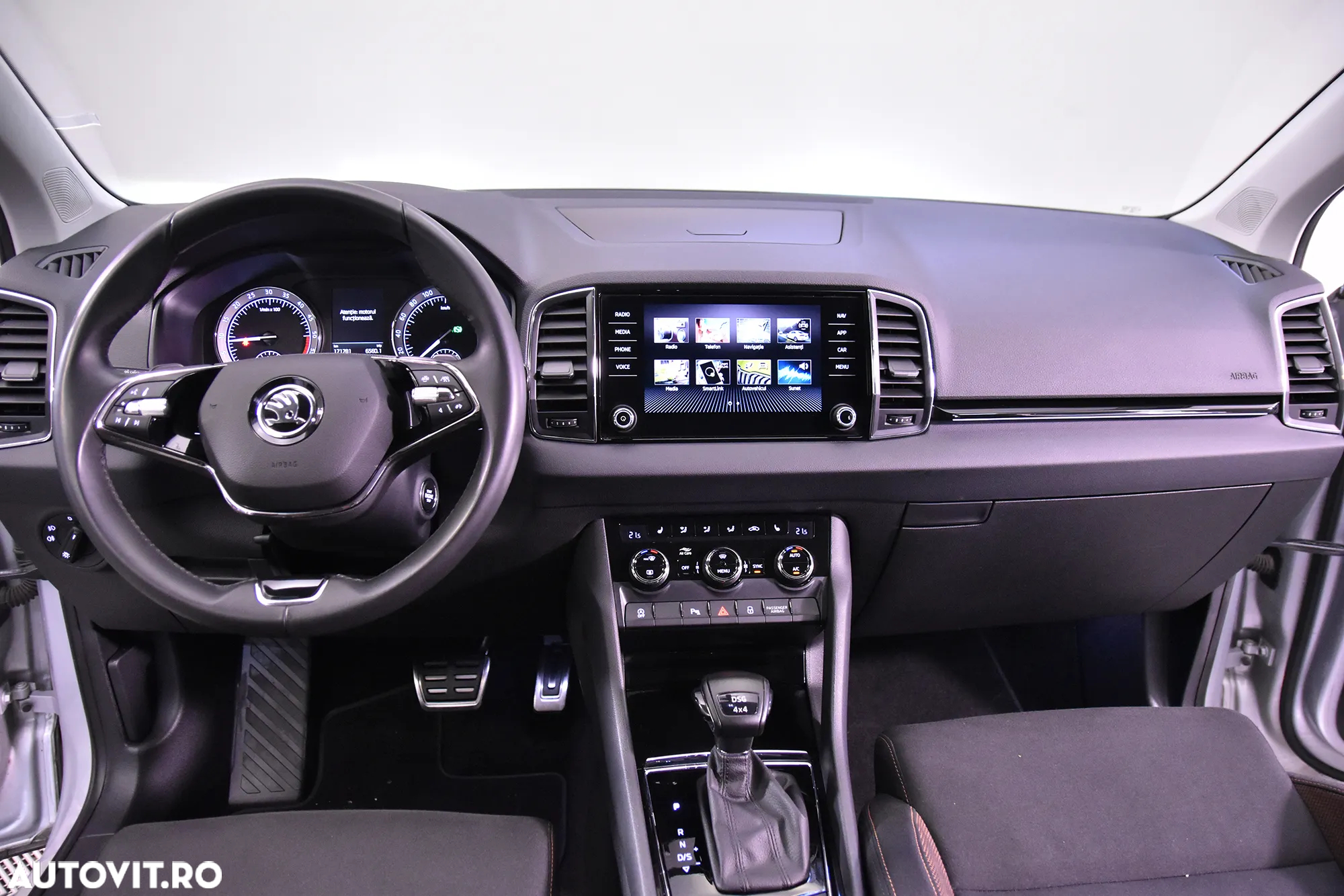 Skoda Karoq 2.0 TDI 4X4 DSG Scout - 9