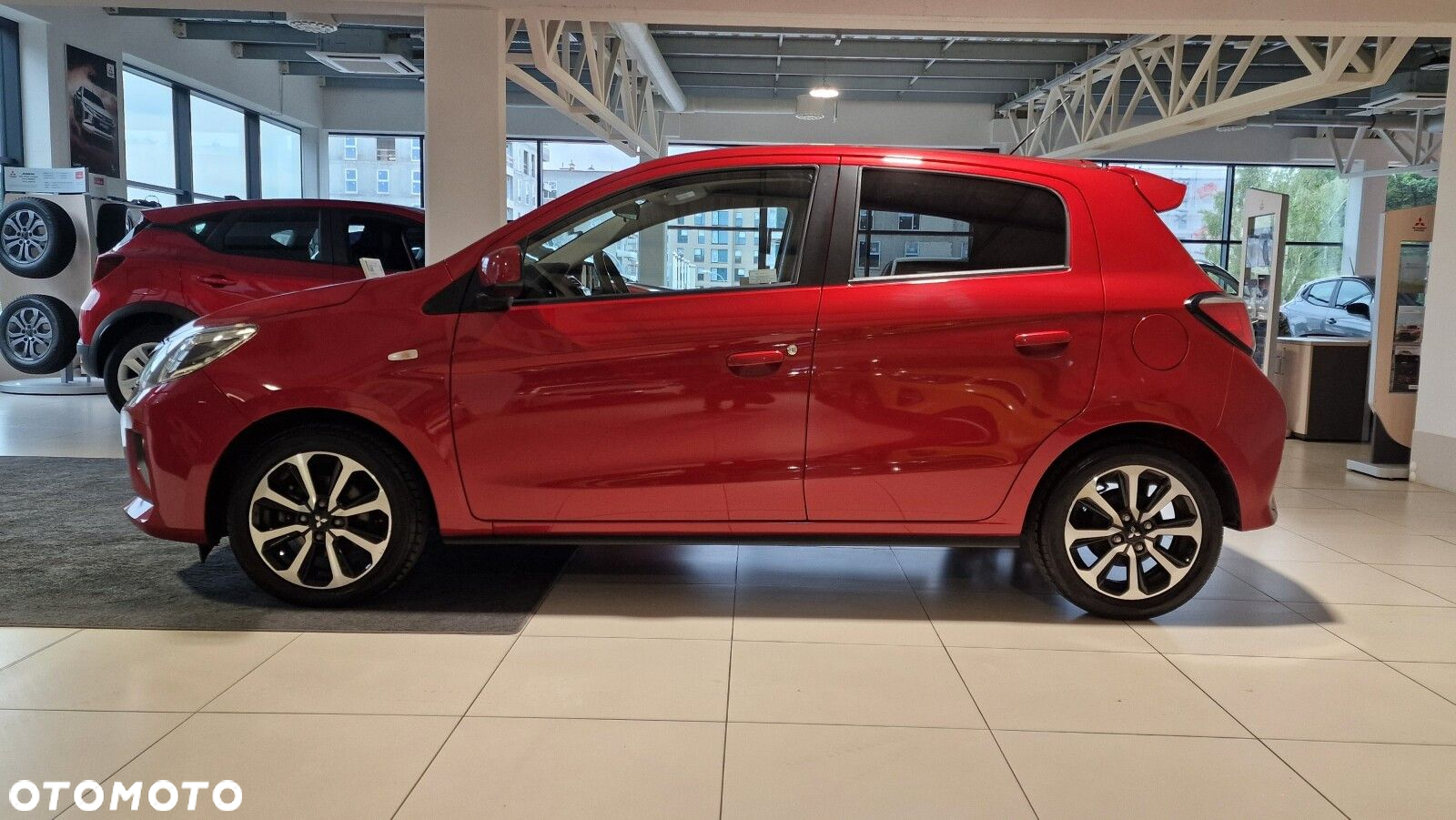 Mitsubishi Space Star 1.2 AS&G Instyle CVT - 3
