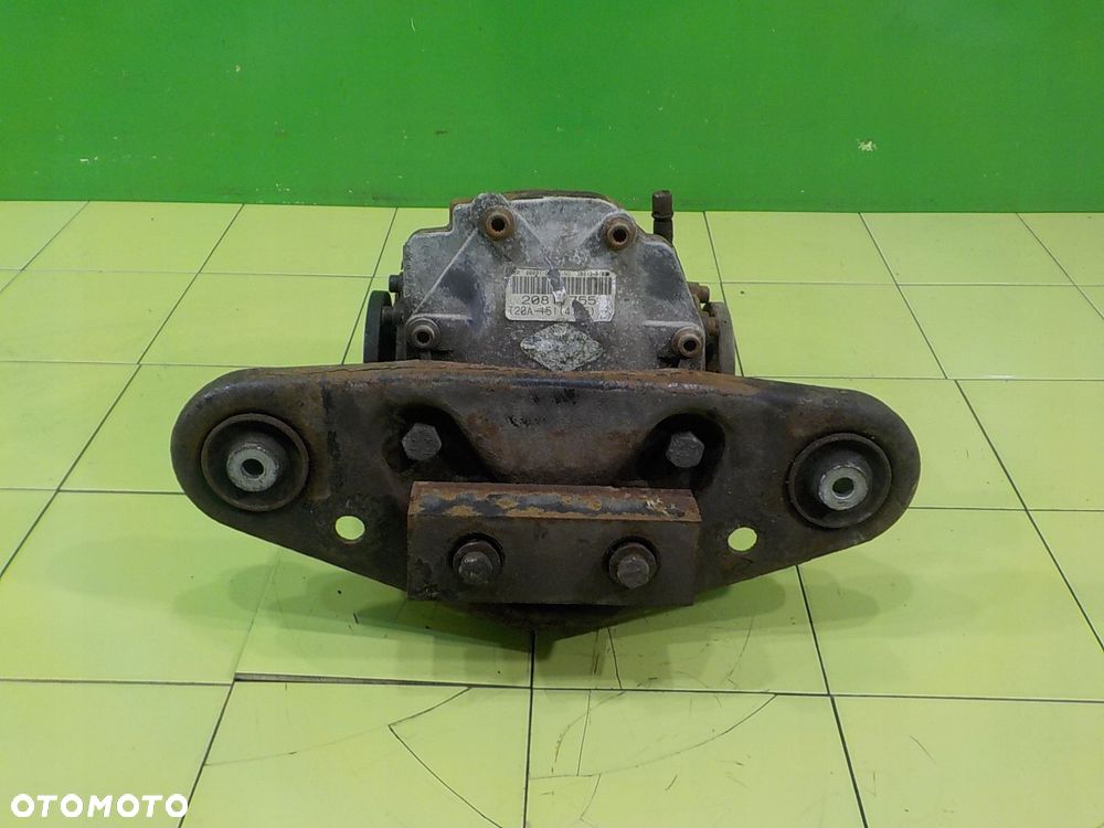 SSANGYONG RODIUS II TURISMO 2.0 B 14r 5D dyfer most tyl 43115-11000 - 2