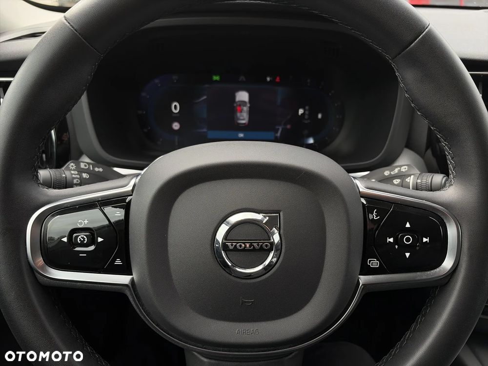 Volvo XC 60 B4 B Plus Bright - 20