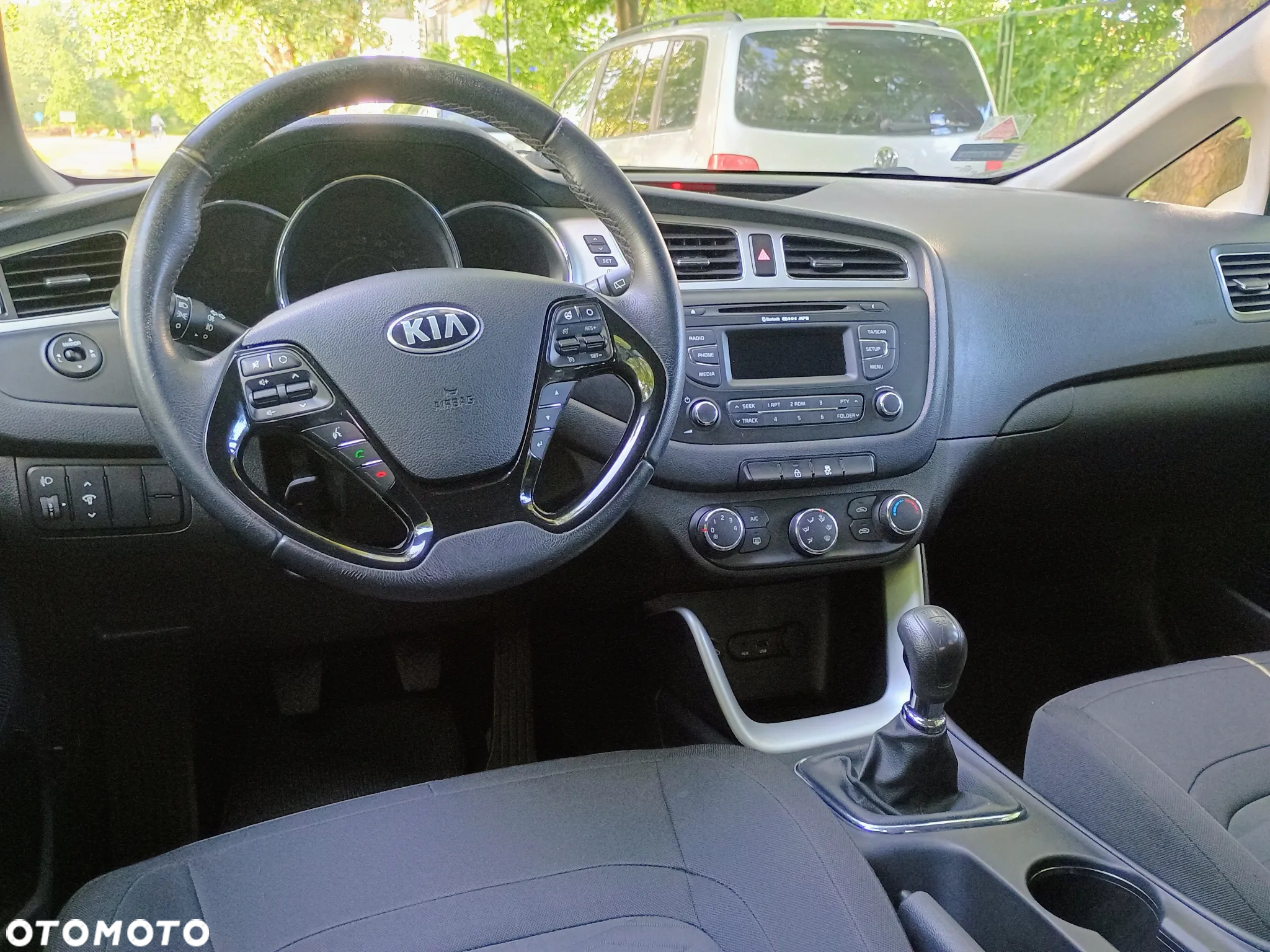 Kia Ceed Cee'd 1.6 GDI L - 6