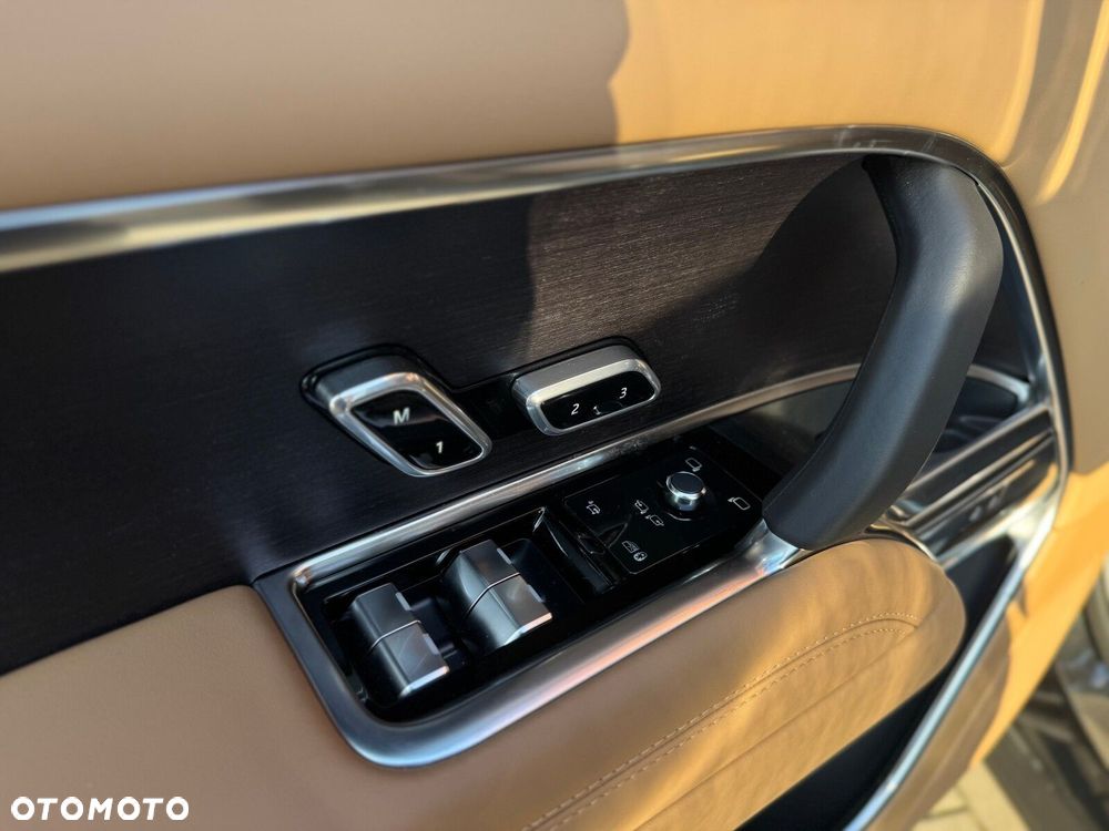 Land Rover Range Rover - 8