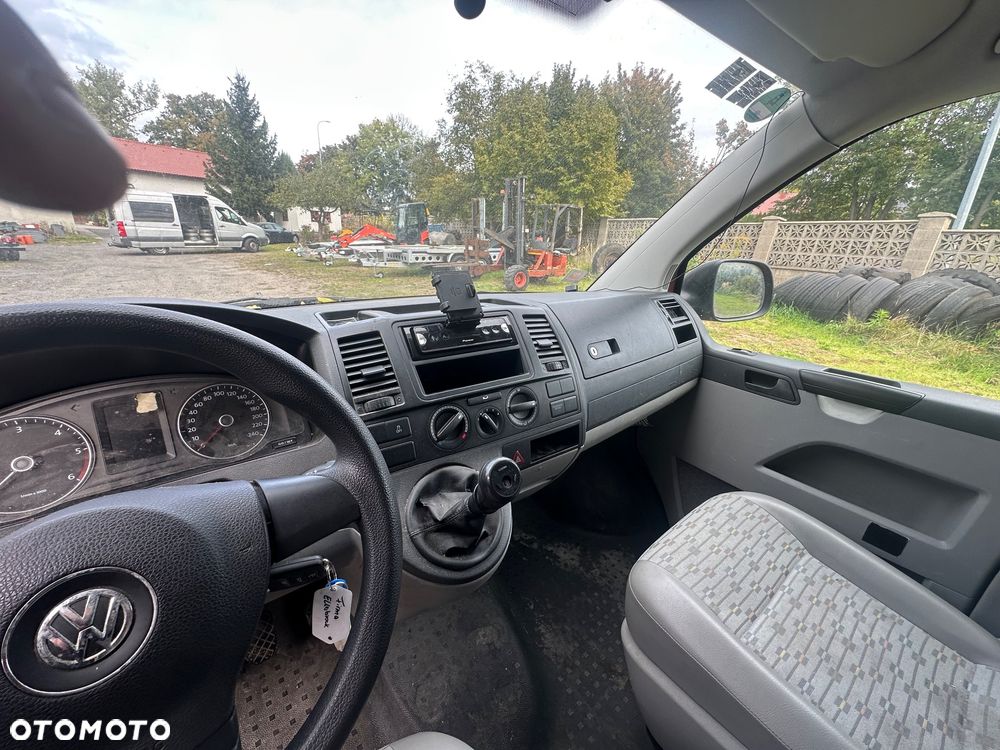 Volkswagen Transporter - 7