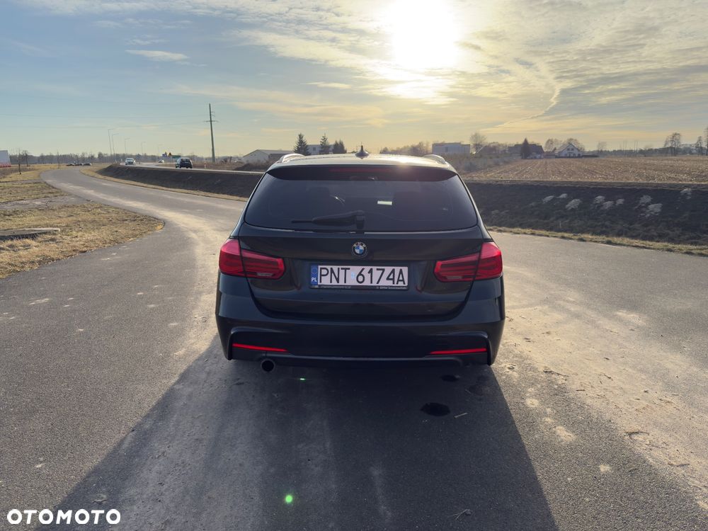 BMW Seria 3 318d Edition M Sport Shadow - 3