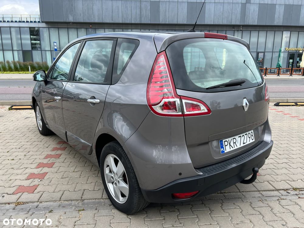 Renault Scenic - 8