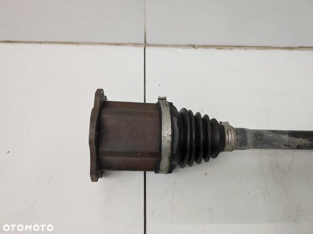 PÓŁOŚ PÓŁOŚKA PRAWA PRZÓD SKODA OCTAVIA III 3 1.0 TSI MANUAL - 4