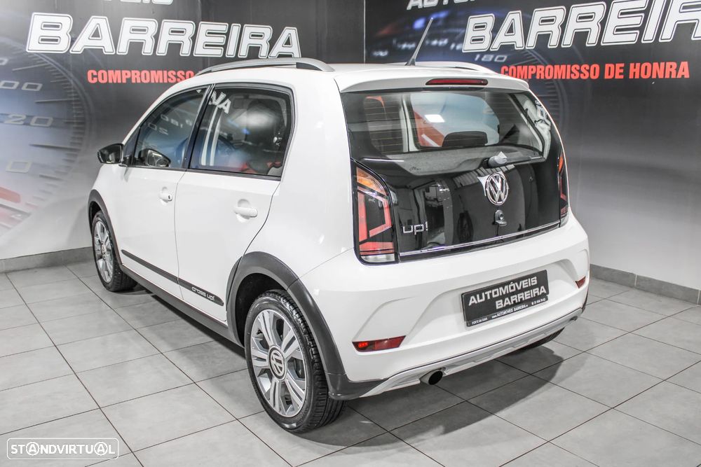 VW Cross Up! 1.0 - 27